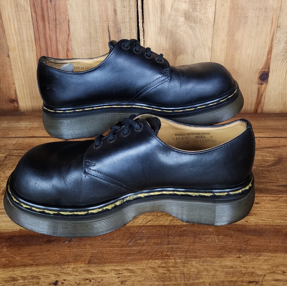 Vintage Dr. Martens 8434 4 Eye Derby - Picture 2 of 10